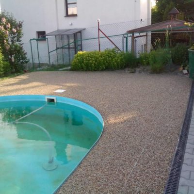Kamenný koberec – bazény - 20